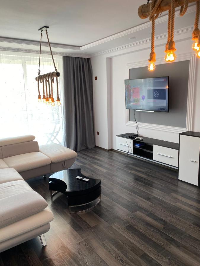 Luxury Apartment Satu Mare Extérieur photo
